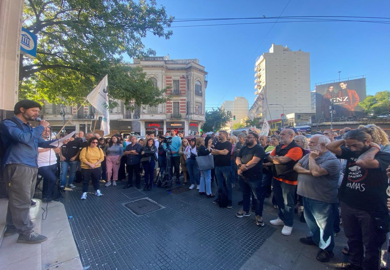 Imagen de Homenaje de la militancia a Rodolfo Walsh en CABA